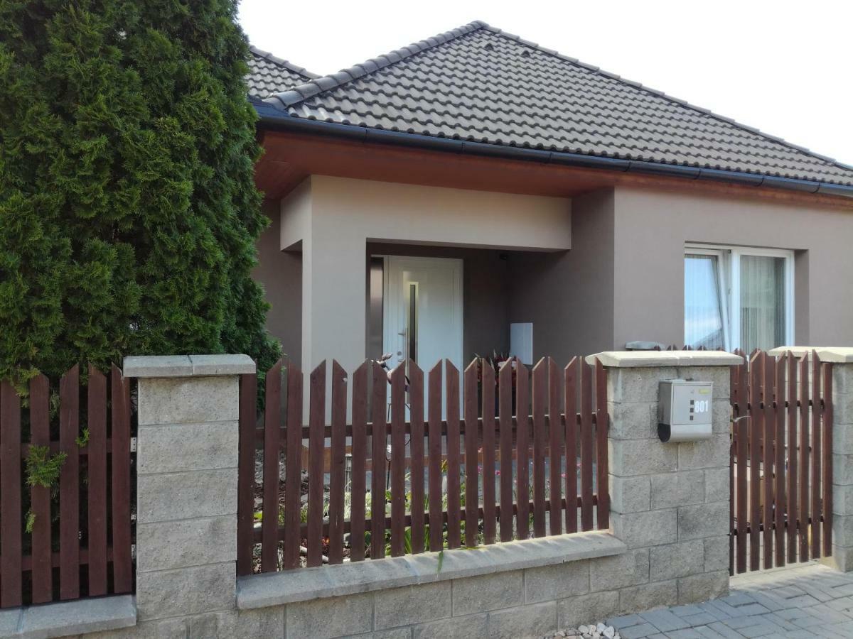 Ji Apartment Modřice エクステリア 写真